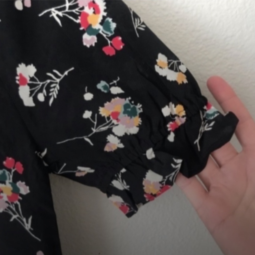 NWT Madewell Silk Notched Ruffle Cuff Blouse - Picture 4 of 9
